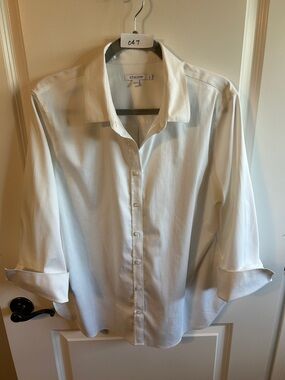 Chico's White Women's Dress Shirt - Classic Button-Front 3/4 sleeve #047